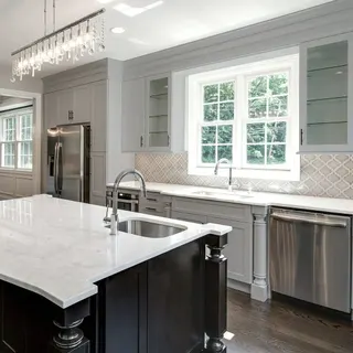 Hometown Kitchen Cabinets