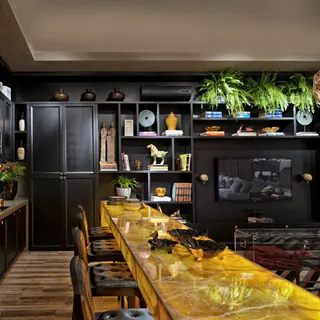 Universal Kitchen Design (UKDNY) KraftMaid Cabinetry