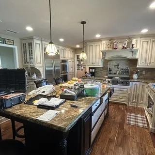 Venezia Cabinet & Furniture Finishing