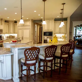 Taylor-Made Cabinetry & Furniture Inc.