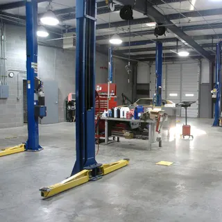 Royce's Paint & Body Shop, Inc