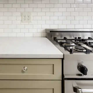 Custom Cabinet Refacing